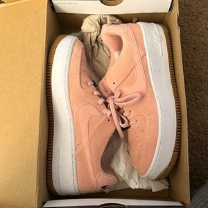 Nike Air Force 1 Sage Low